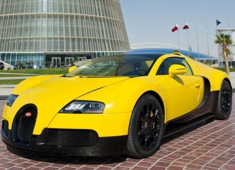 Компания Bugatti презентовала свою новинку Bugatti Veyron Grand Sport. 