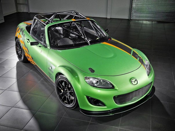Mazda на «Фестивале скорости» представила свою самую мощную версию MX-5. 