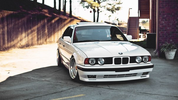 1992 BMW E34 525i