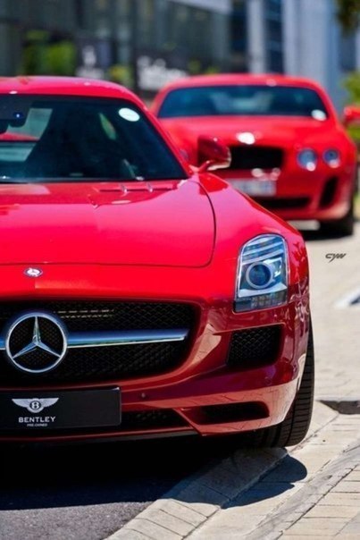 Red Cars