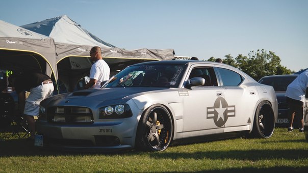 Dodge Charger "APAC"