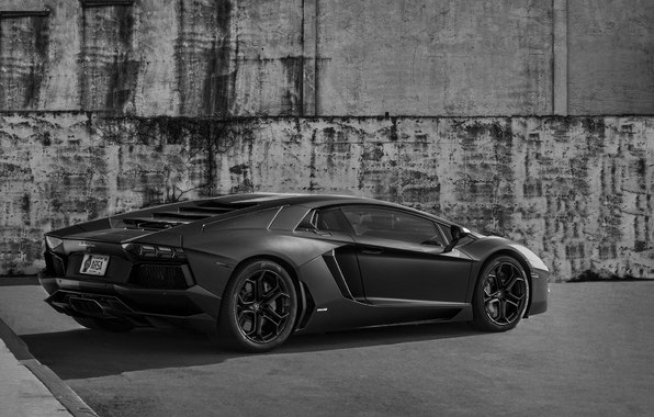 Lamborghini  Aventador