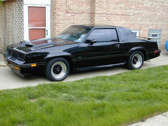 Olds 442 1985