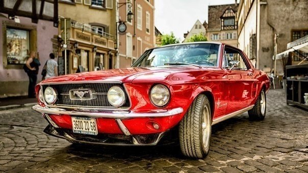 Ford Mustang (1967 г.).