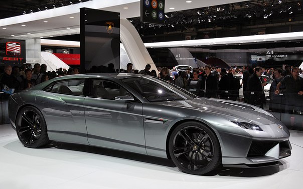 Lamborghini Estoque - роскошный и мощный седан!