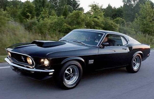 Ford Mustang Boss 429.