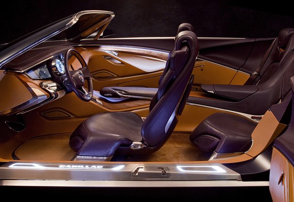 Салон просто улет, как в космическом корабле. Cadillac Ciel Concept ( 2011 г.).