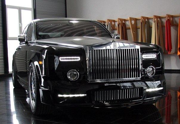 Rolls-Royce Phantom Mansory Conquistador (2007 г.).
