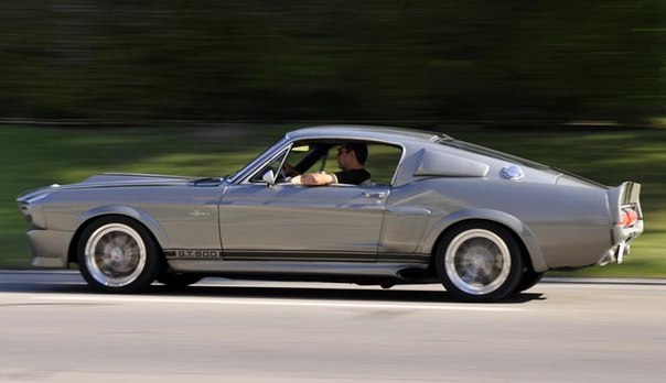 Ford Shelby GT500 (1967 г.).