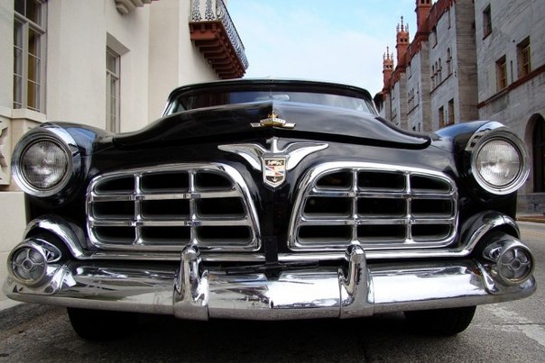 Chrysler Imperial Newport ( 1955 г.).