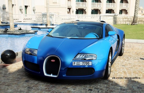 Bugatti Veyron Grand Sport.