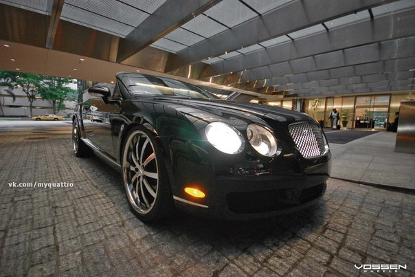 Bentley Continental GT.