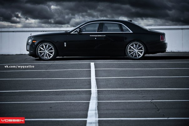 Rolls Royce Ghost.