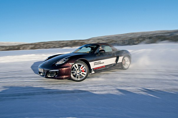 Тренинг #Porsche Driving Experience: Заполярный дрифт