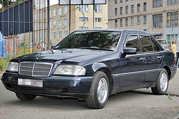 Тест драйв Mercedes-Benz C-Сlass: Сомнительный престиж.
