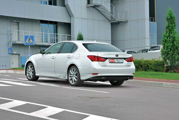 Тест-драйв Lexus GS 450h: Белый штиль