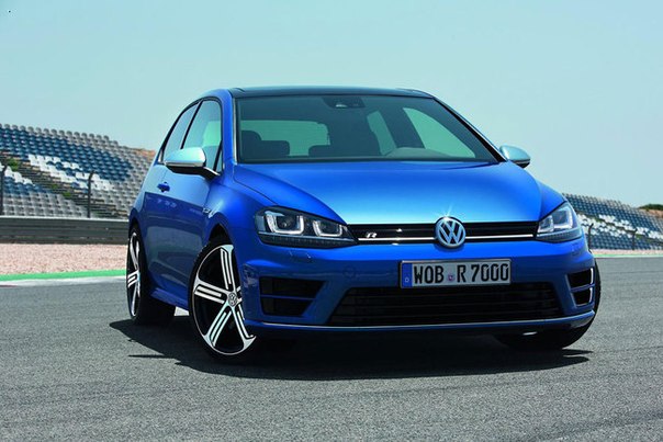 Новый Volkswagen Golf R, который дебютирует на Франкфуртском автосалоне 2013, получил 300 лошадей под капот.