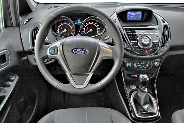 Тест-драйв Ford B-Max: Сплошные инновации