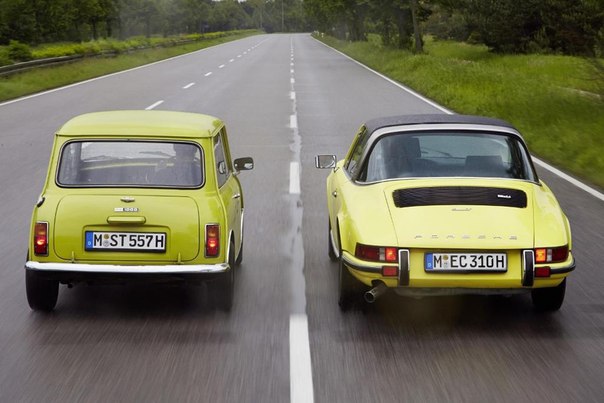 Mini поздравил Porsche 911 с 50-летним юбилеем. С чего бы это? Выяснилось, что у этой парочки есть свое прошлое)
