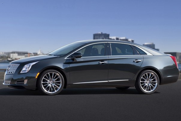 Cadillac XTS прошел обновление к 2014-му модельному году, получив новый мотор.Cadillac XTS прошел обновление к 2014-му модельному году, получив новый мотор.