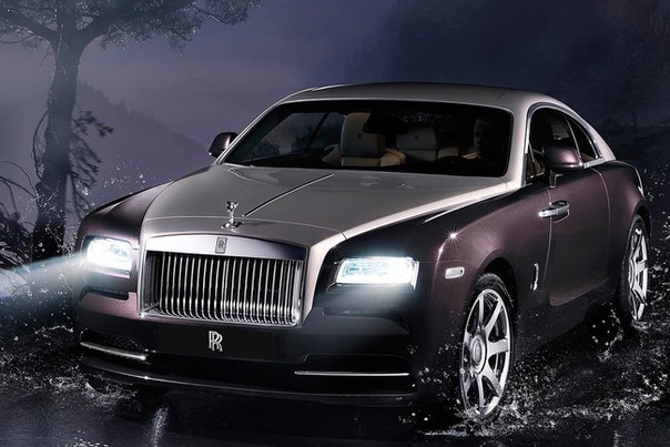 Rolls-Royce не относится к компаниям, которые часто потчуют поклонников новыми моделями. Но недавно автопроизводитель пополнил свои ряды новым фастбеком, а теперь готовит кабриолет Rolls-Royce Wraith.