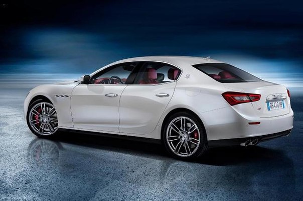 Maserati представила первые официальные подробности о новом Ghibli, который оформит дебют на автосалоне в Шанхае 2013. Ghibli станет первым автомобилем в истории бренда, который получит новый дизельный мотор.