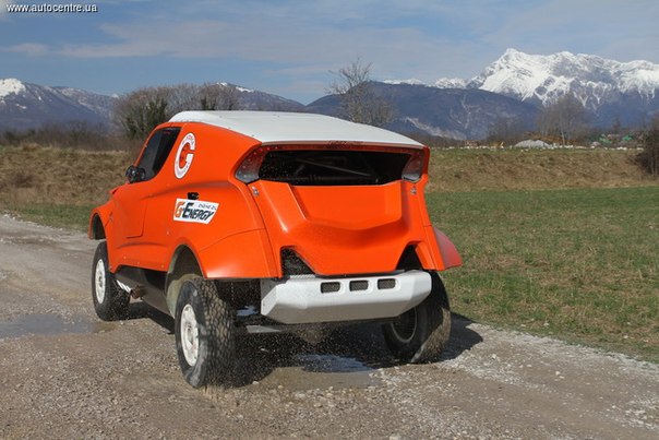 Команда G-Force Motorsport представила свой новый боевой прототип G-Force Proto Мк2.