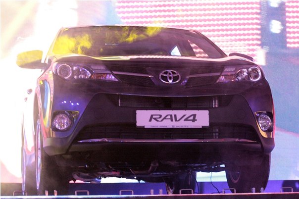 В Украине отгремела премьера нового Toyota RAV4, который доступен по цене от 227820 гривен.