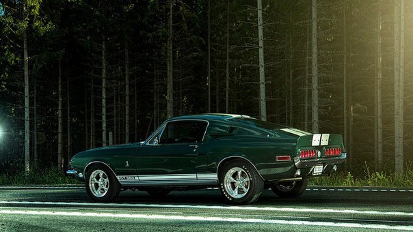 Ford Mustang Shelby 350-GT