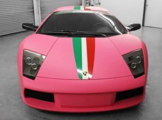 Lamborghini Murcielago «упаковали» в розовый винил