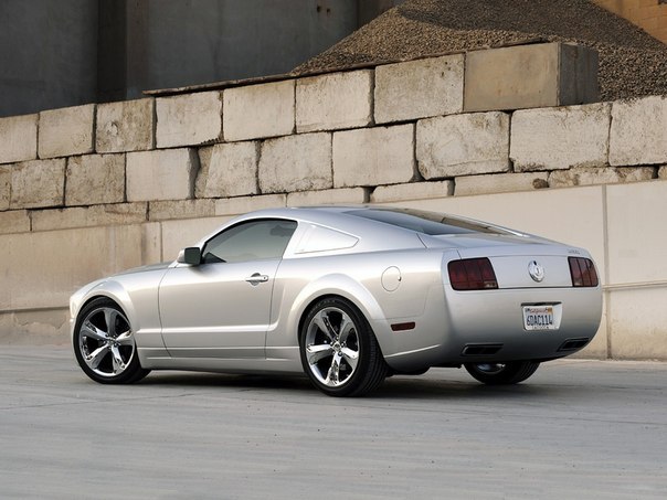 Mustang Iacocca 45th Anniversary Silver Edition ‘2009
