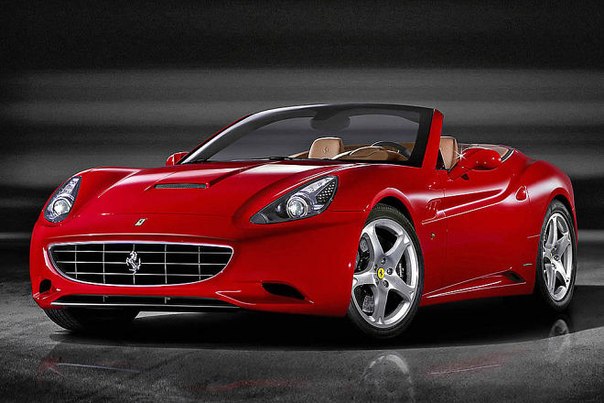 Компанией Ferrari сравнительно недавно была обновлена одна из самых популярных моделей бренда – California, но уже сейчас в концерне занимаются созданием другого спорткара, который в будущем должен заменить «Калифорнию». Новый автомобиль предполагается оснастить турбированным силовым агрегатом с восемью цилиндрами. Дизайн будет выполнен в соответствии со стилем бестселлера Ferrari 250 GTO. Так же, скорее всего, новая модель будет оснащена системой Kers.