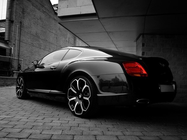 Project Kahn Bentley Continental GTS Black Edition ‘2008