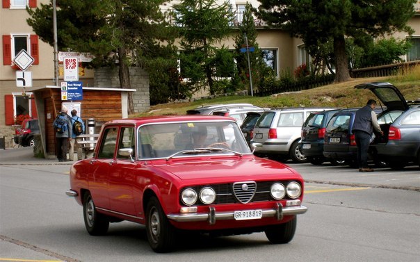 Alfa Romeo 2000 Berlina.
