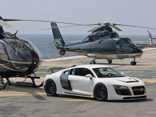 Audi R8 with copters