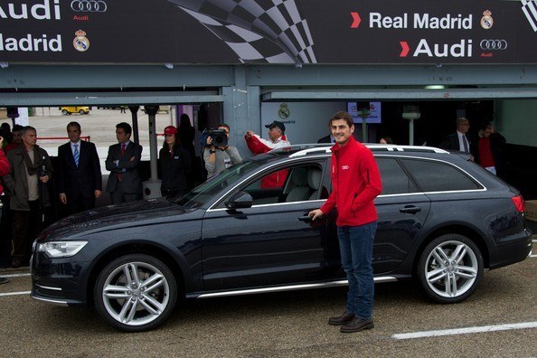 Игроки «Реала» получила новые "Audi" на сезон 2012/13.