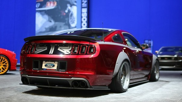 2013 Ford Mustang GT RTR by Mothers