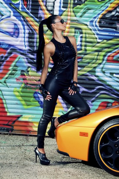 Lamborghini Diablo and Nicole Scherzinger
