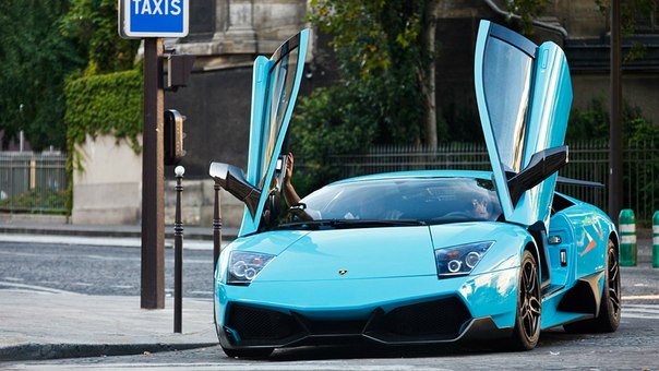 Lamborghini Murcielago LP670-4 SV