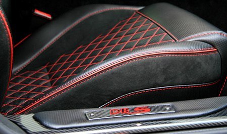 Aston Martin DBS Black Edition